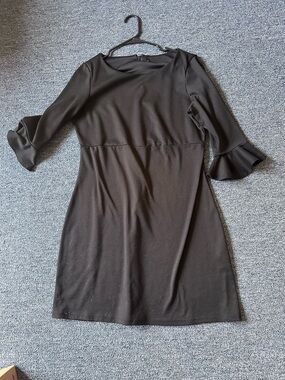 Mi Black Ruffle-Cuff Long Sleeve Dress